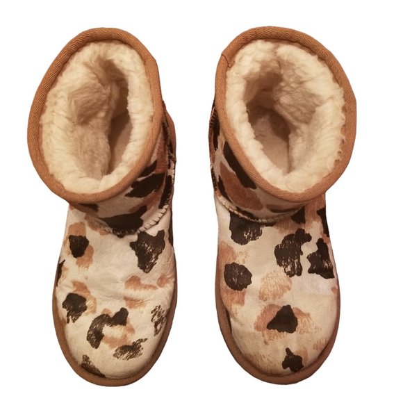UGG | Kids | Cow Print | Classic Mini Boots | S/N 1123619K | Size: US 3 - Picture 5 of 15